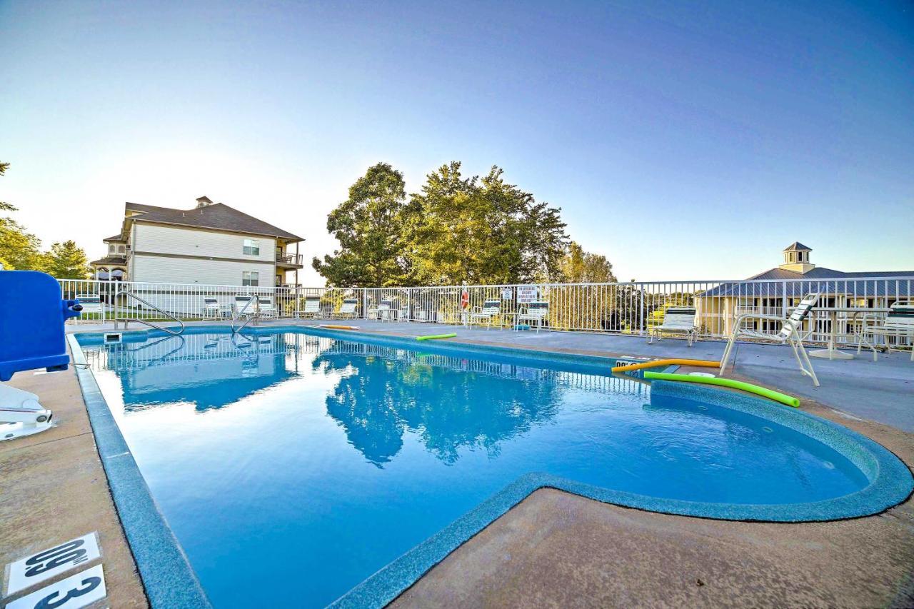 Branson Resort-Style Retreat 4 Mi To Strip エクステリア 写真